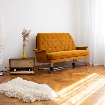 Schaeffer Palace Apartment *